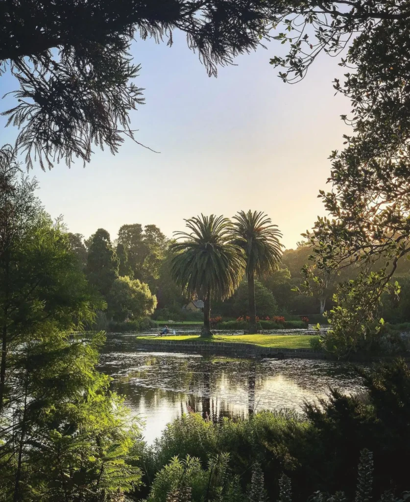 Royal Botanic Gardens